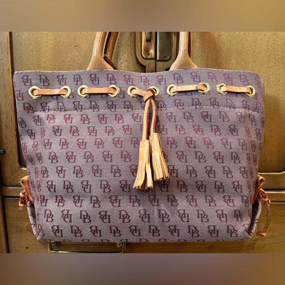 Dooney & Bourke Vintage Small Tulip Tassel Tote - Picture 1 of 13